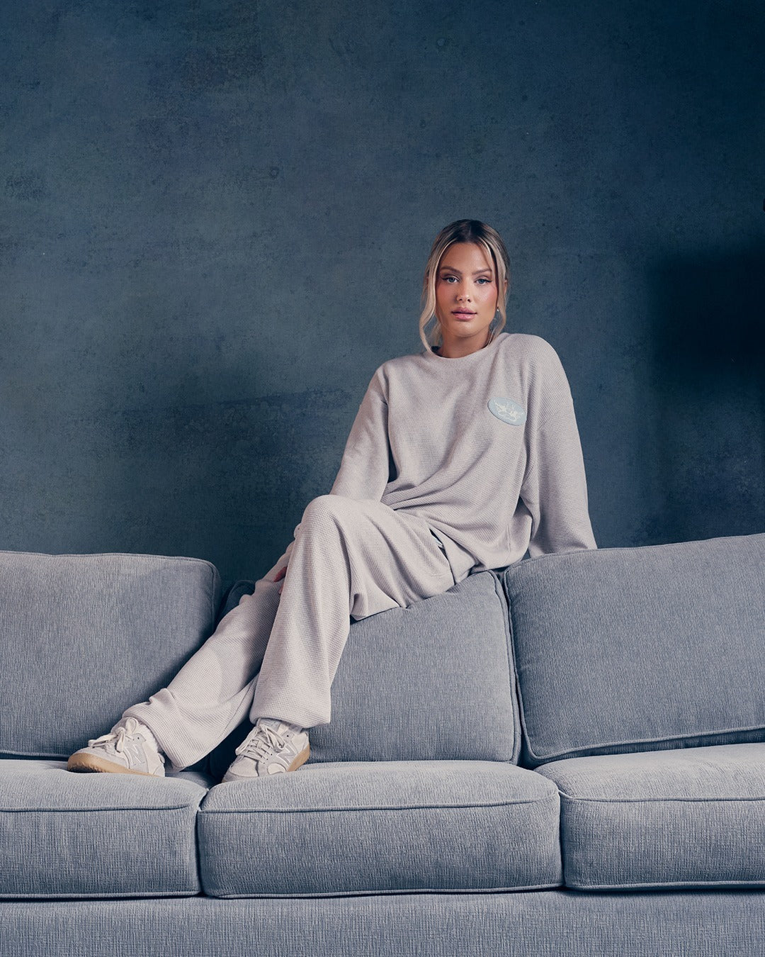 On The Edge V4 Kara Crewneck