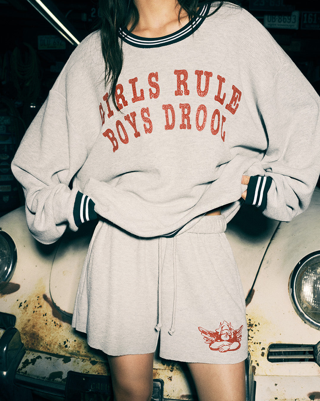 GIRLS RULE BOYS DROOL BASIC SHORT